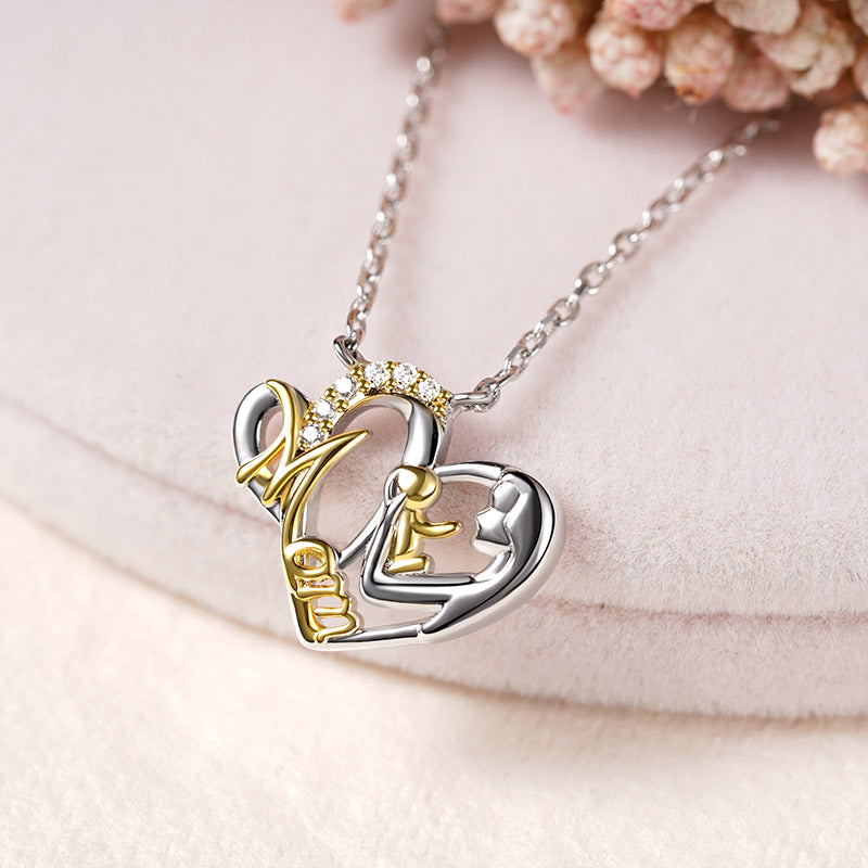 Gnoce Mom Hugs Baby Necklace_3