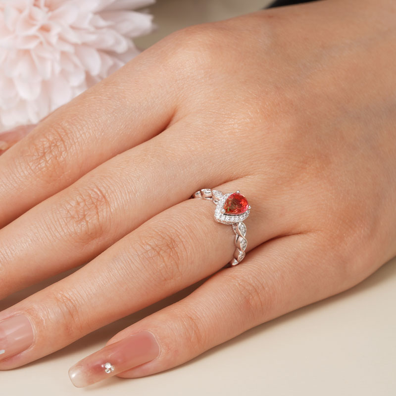 Gnoce Pear-cut Opal Promise Ring_4