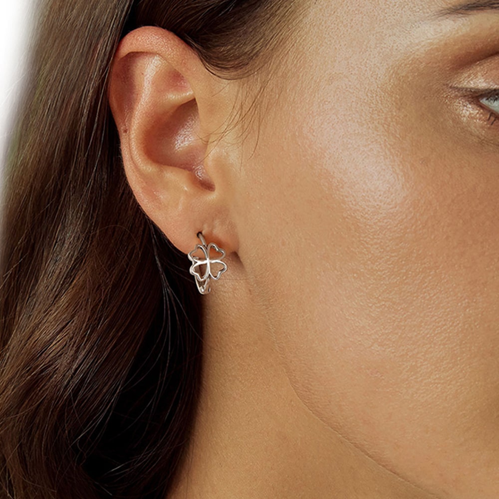 Gnoce Carved Four Leaf Clover Hoop Earrings_5