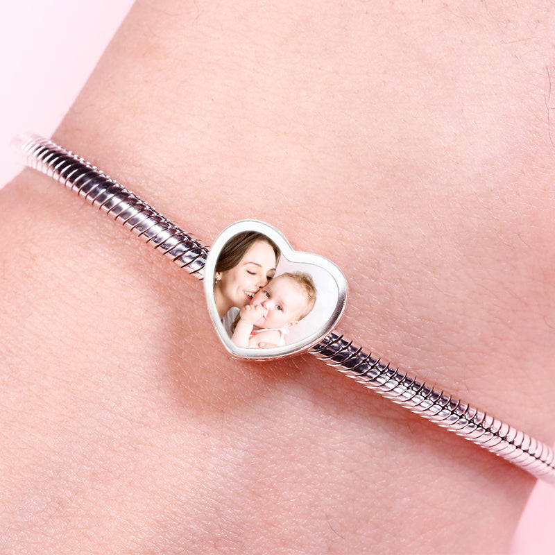 Gnoce "Always in My Heart "Adorable Heart Shape Engravable Personalized Photo Charm to Friends, Families and Pets_7