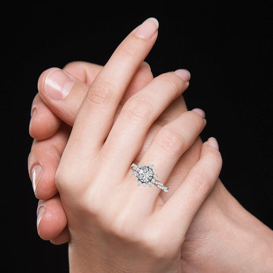 Gnoce Round Cut Cluster Twisted Engagement Ring_7