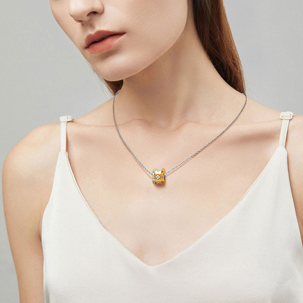 Gnoce Lucky Four-leaf Clover Drum Pendant Necklace_4