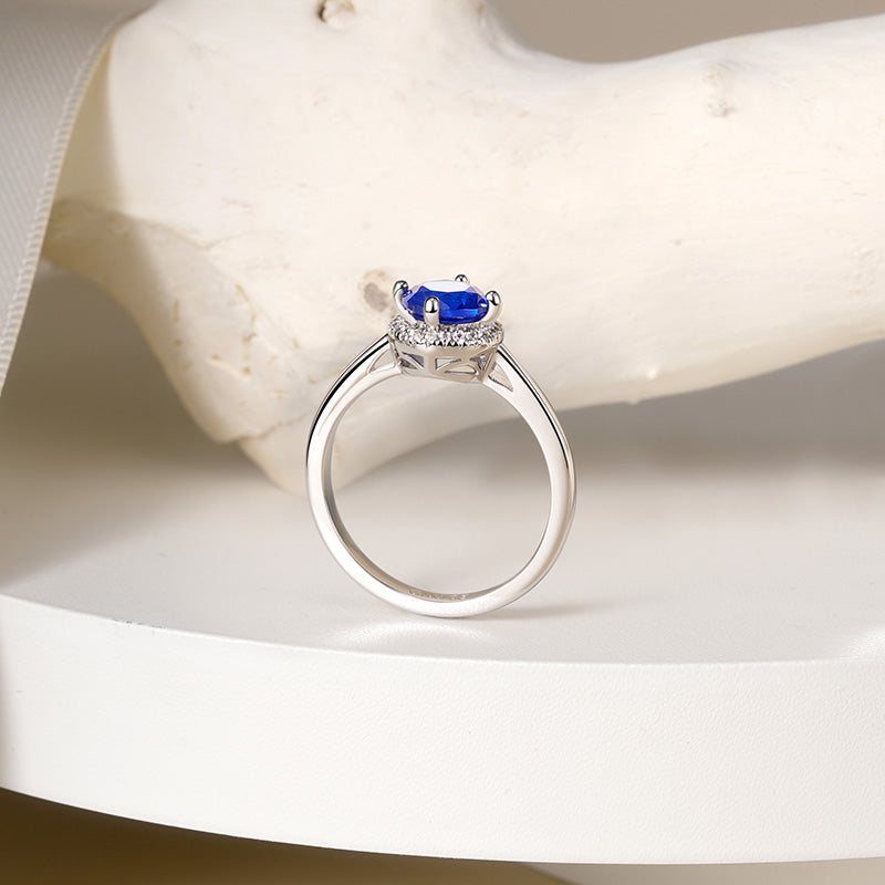 Gnoce Sparkling Royal Blue Round-Cut Promise Ring Platinum-plated Silver Blend_4
