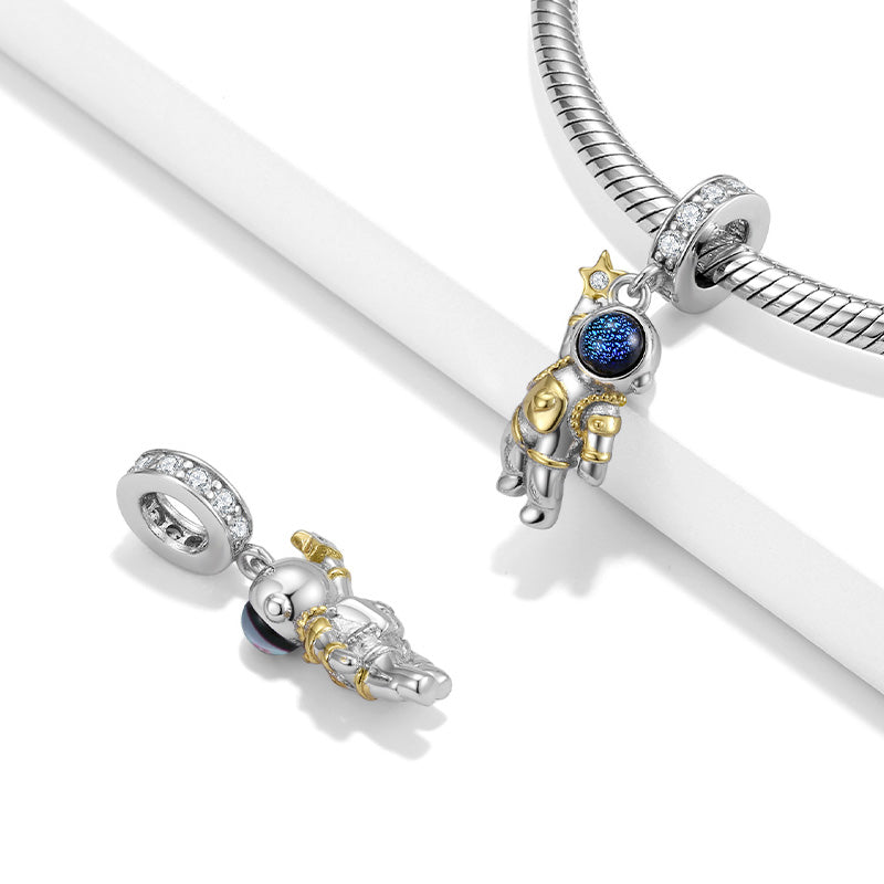 Astronaut in Outer Space Pendant Dangle Charm 925 Sterling Silver 18K Gold Plated_2