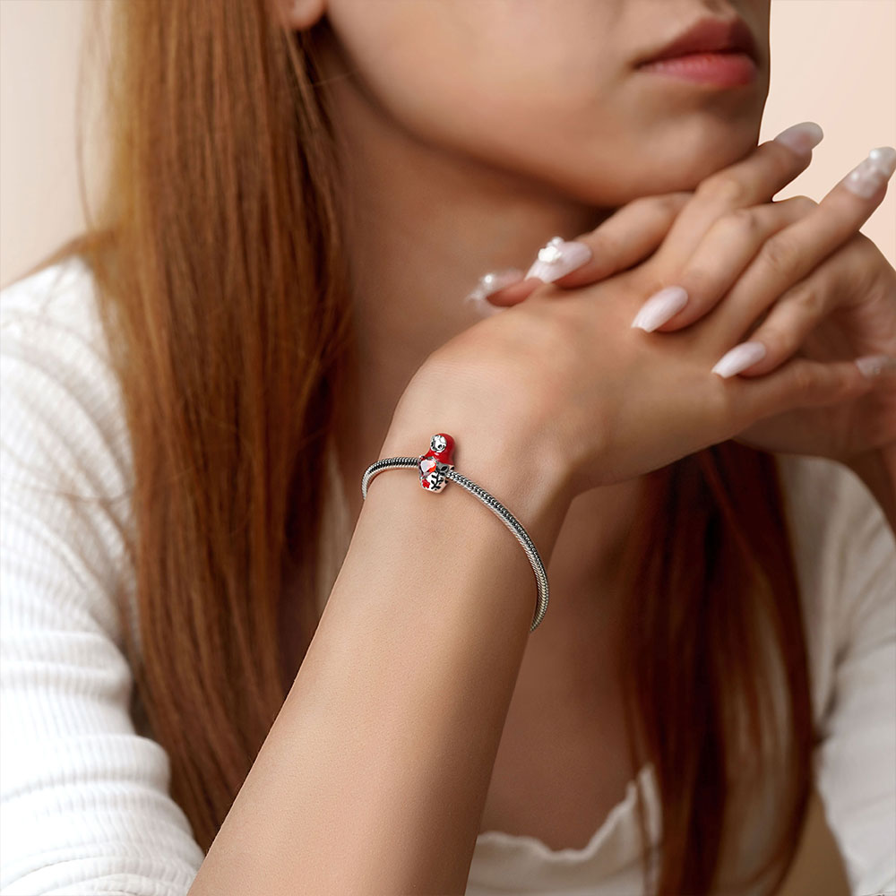 Gnoce Matryoshka Doll Embraces Heart Gem Charm_4