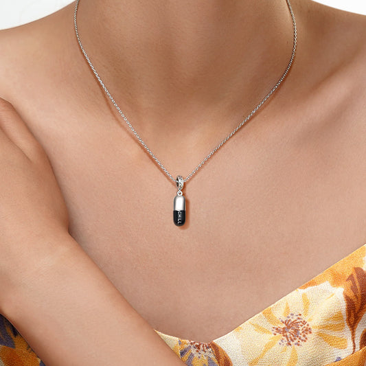 Gnoce Chill Pill Charm_7