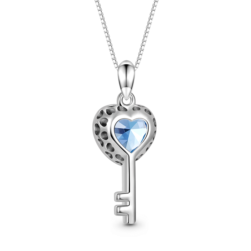 Gnoce Blue Love Heart Key Necklace_2