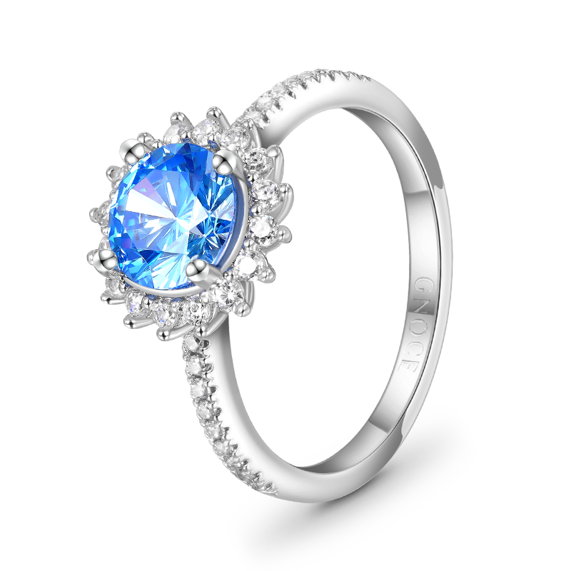 Gnoce Shimmering Four Prong Round Cut Promise Ring_2