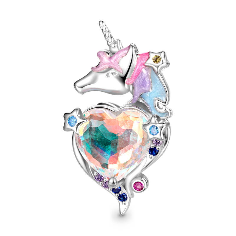 Gnoce Unicorn Embraces Heart Charm_1