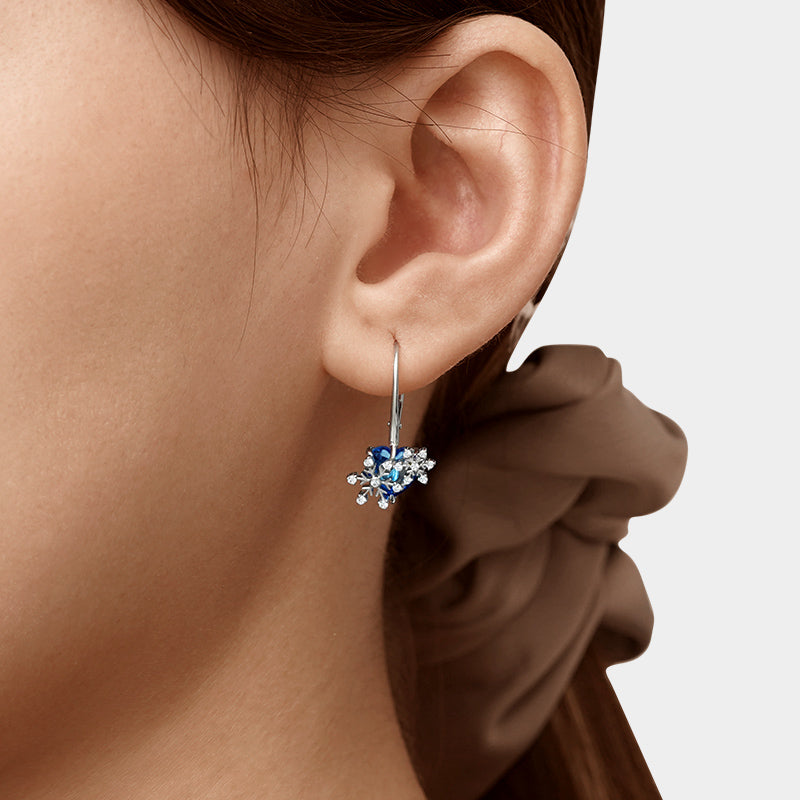 Gnoce Sparkling Snowflake Stud Earrings_5