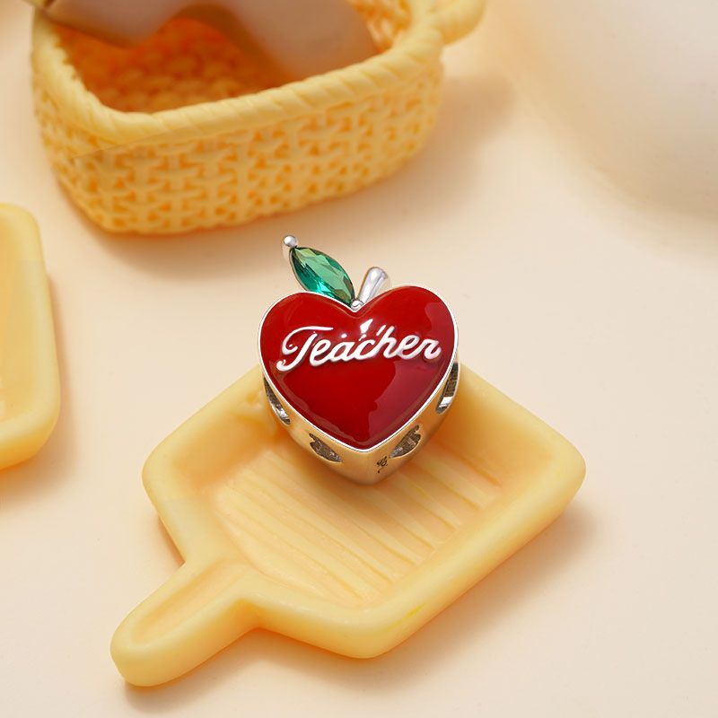 Gnoce Teacher Apple Charm_3