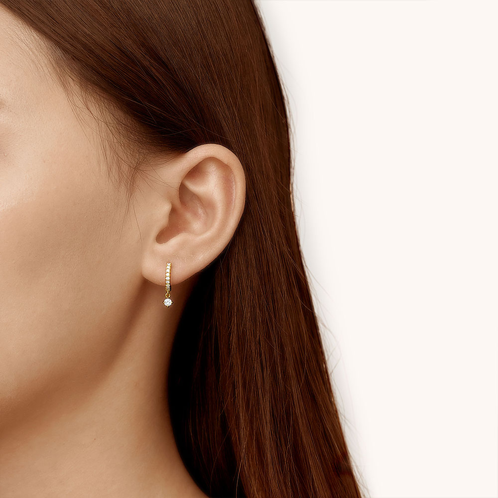 Gnoce Diamond Dangle Huggie Earrings_5