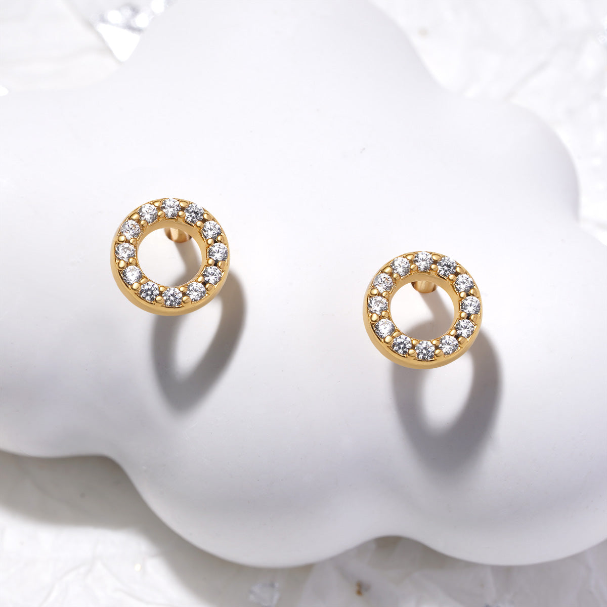 Gnoce Mini Pave Disc Stud Earrings_5