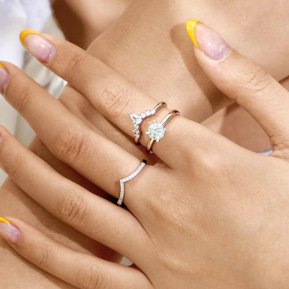 Gnoce Classic Sparkle Round-cut Stackable Ring Set Platinum-plated Silver Blend_4