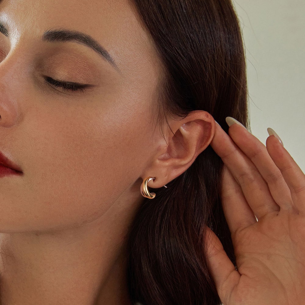 Gnoce Classic Double Roll Stud Earrings_4