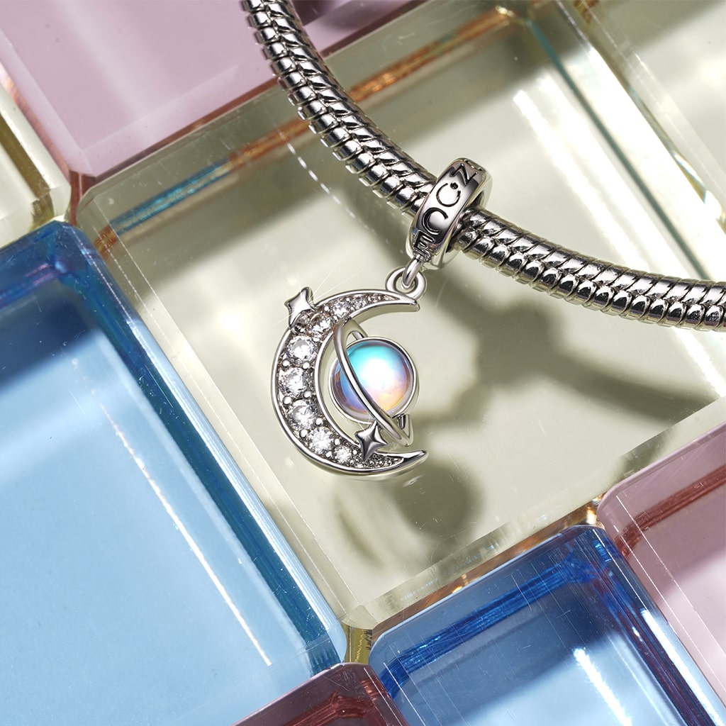 Gnoce Galaxy Crescent Moon Charm Platinum-plated Silver Blend_3