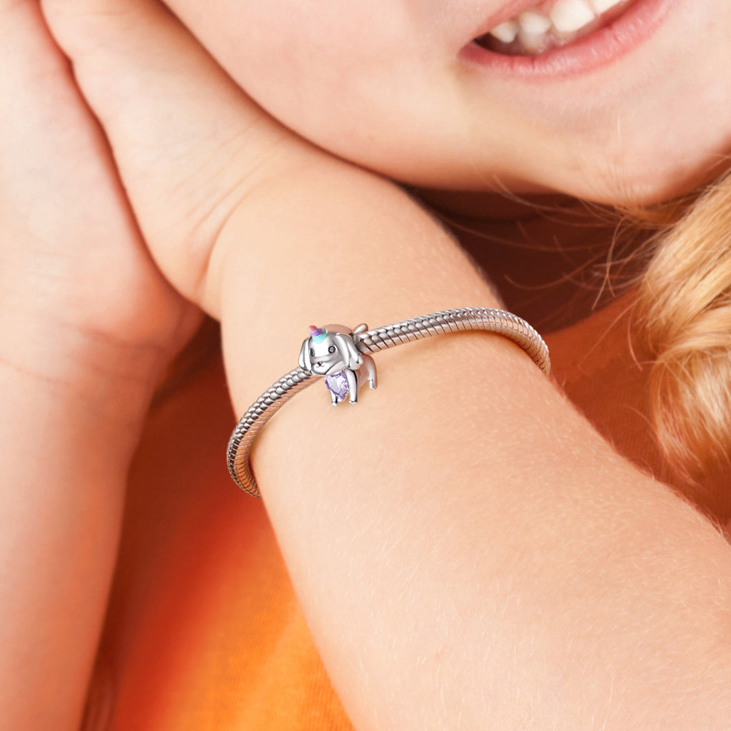 Gnoce Unicorn Dog Embraces Heart Gem Charm_5