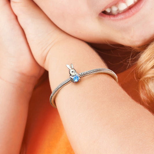 Gnoce Chinese Zodiac Rabbit Embraces Heart Gem Charm_5