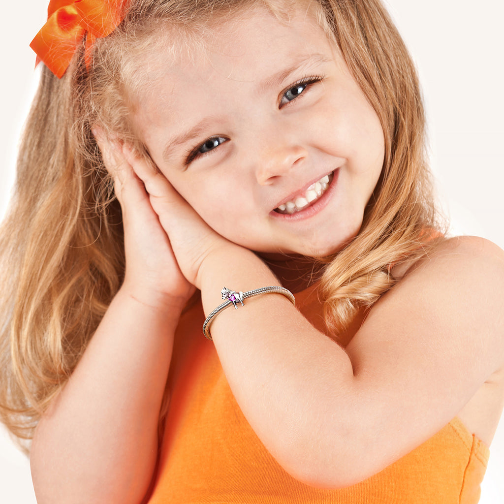 Gnoce Chinese Zodiac Horse Embraces Heart Gem Charm_4