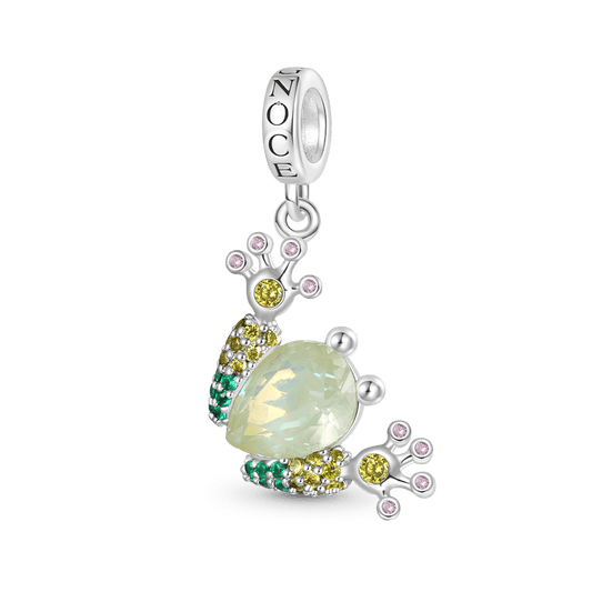 Gnoce Green Beneficial Insect Frog Pendant Dangle Charm_1