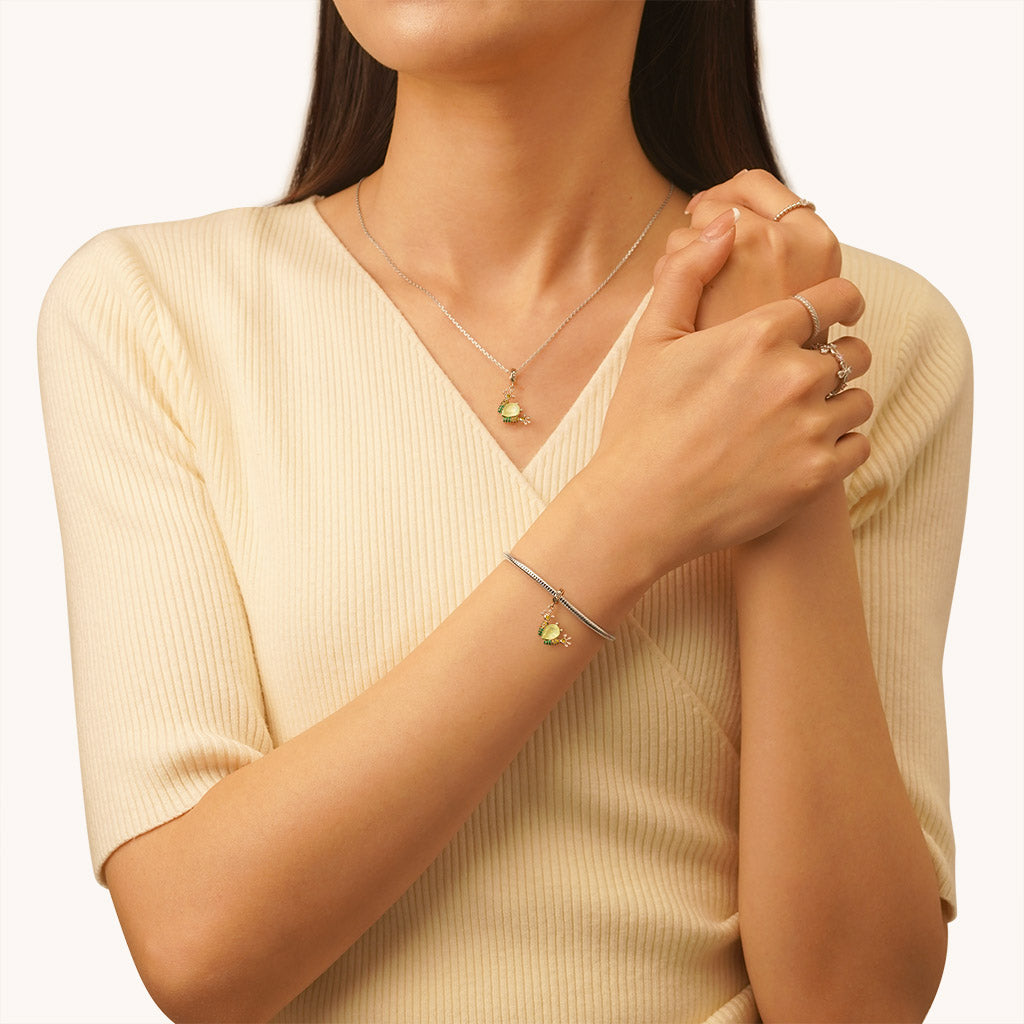 Gnoce Green Beneficial Insect Frog Pendant Dangle Charm_4