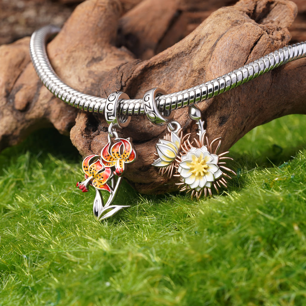 Gnoce Temple of Flora Night-Blowing Cereus Flower Pendant Dangle Charm_3