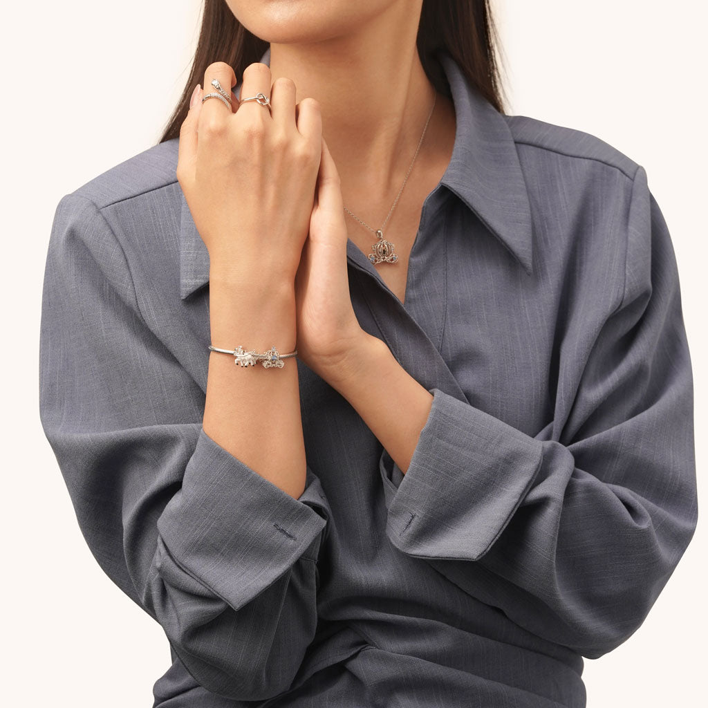 Gnoce White Horse Pumpkin Carriage Charm_4