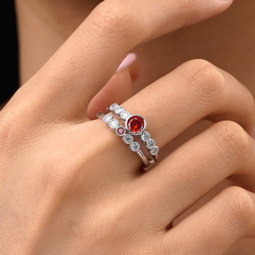 Gnoce Round-cut Garnet Red Diamond Stackable Ring Set_5