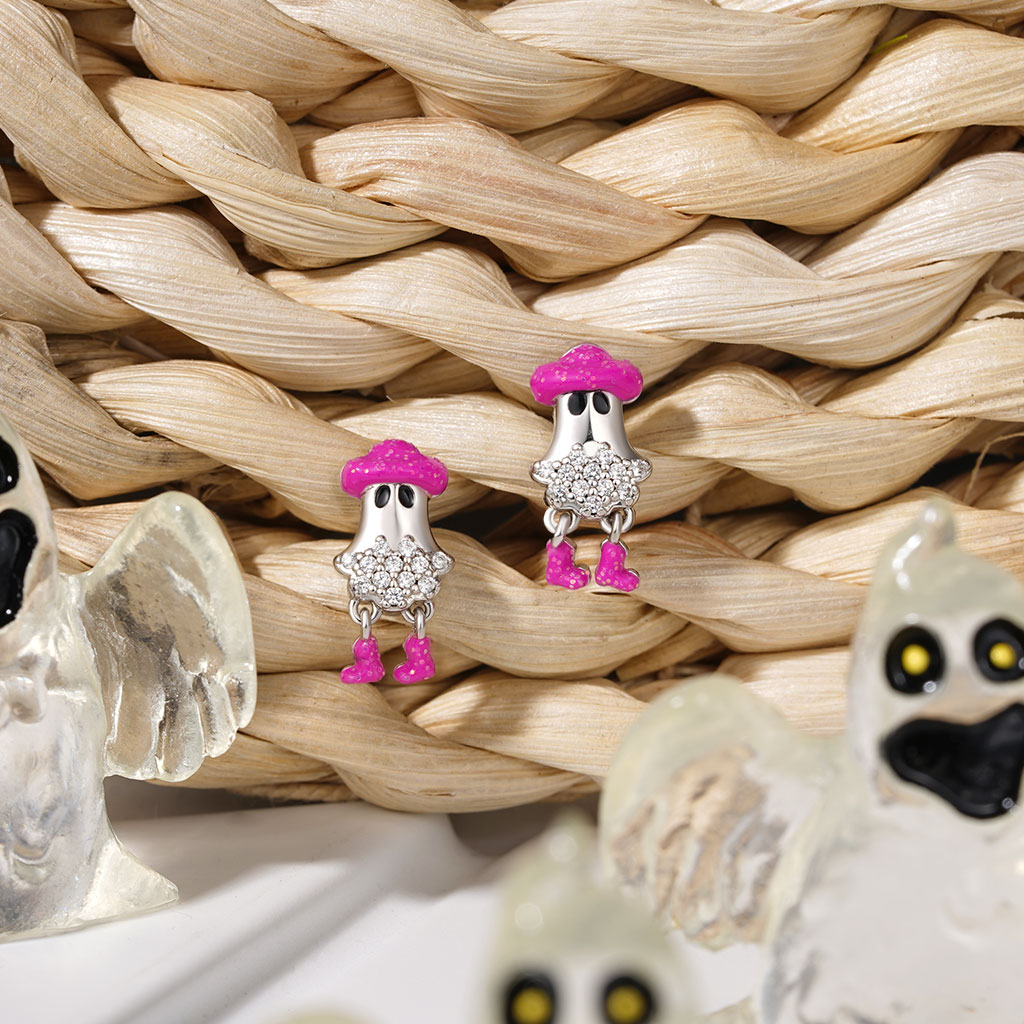 Gnoce Cowboy Ghost Stud Earrings Platinum-plated Silver Blend_3