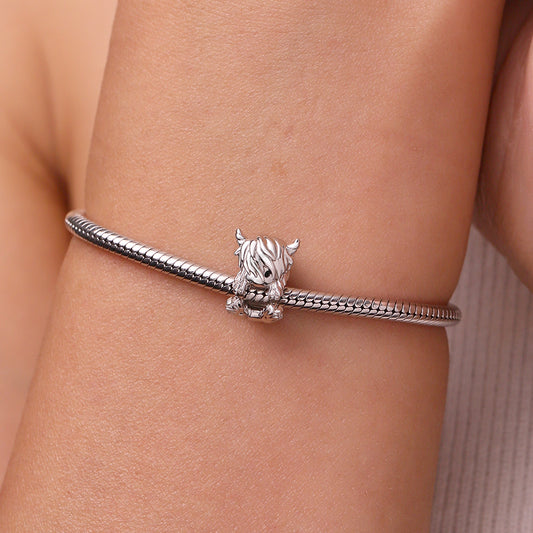 Gnoce Cute Scottish Highland Cow Charm_5