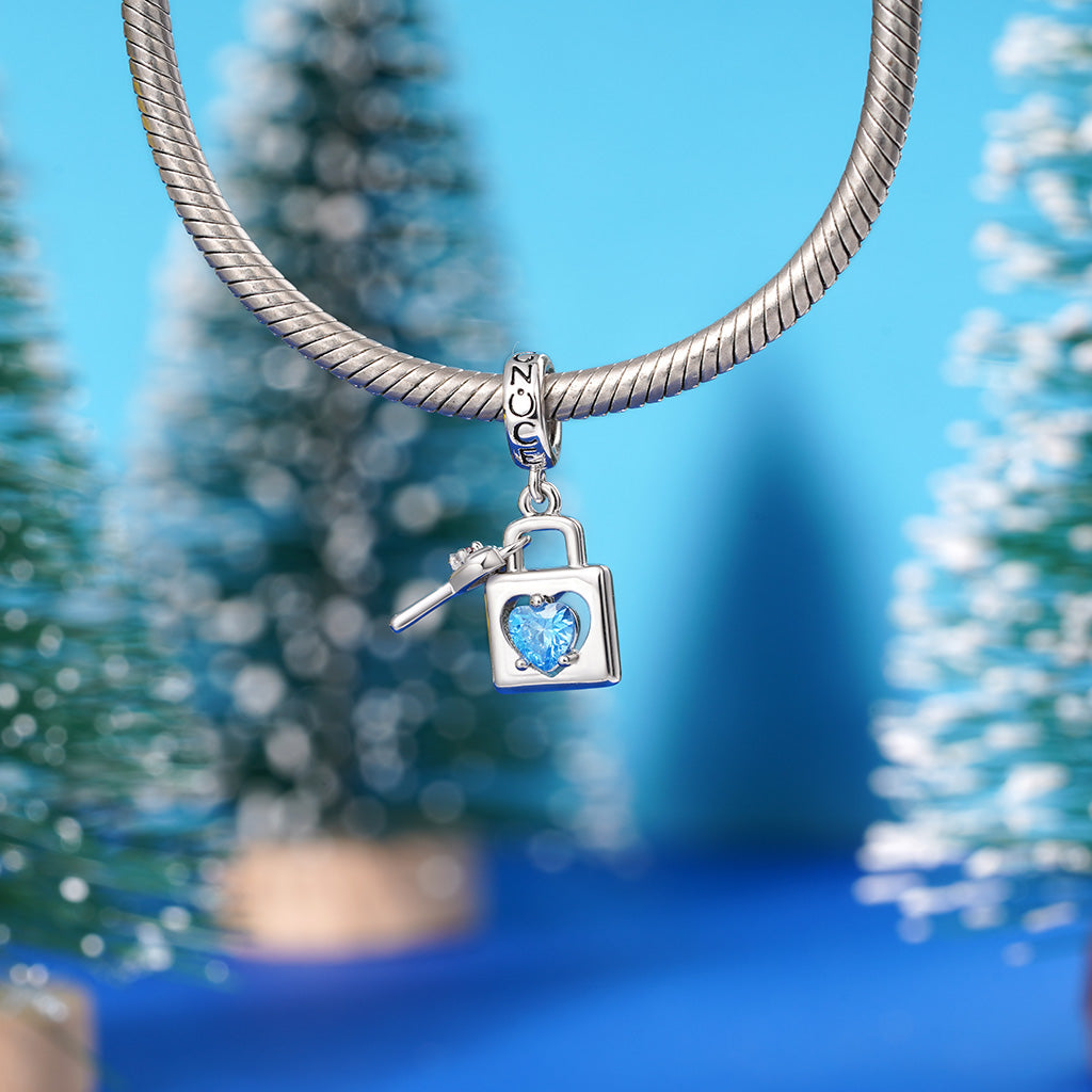 Gnoce Birthstone Love Lock & Key Charm Platinum-plated Silver Blend_4