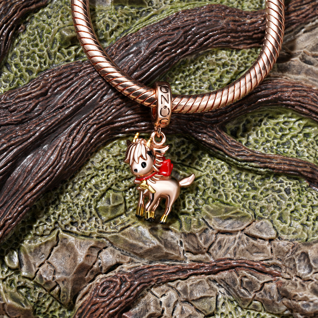Gnoce Little Goody Two Shoes Flocke Deer Charm_3