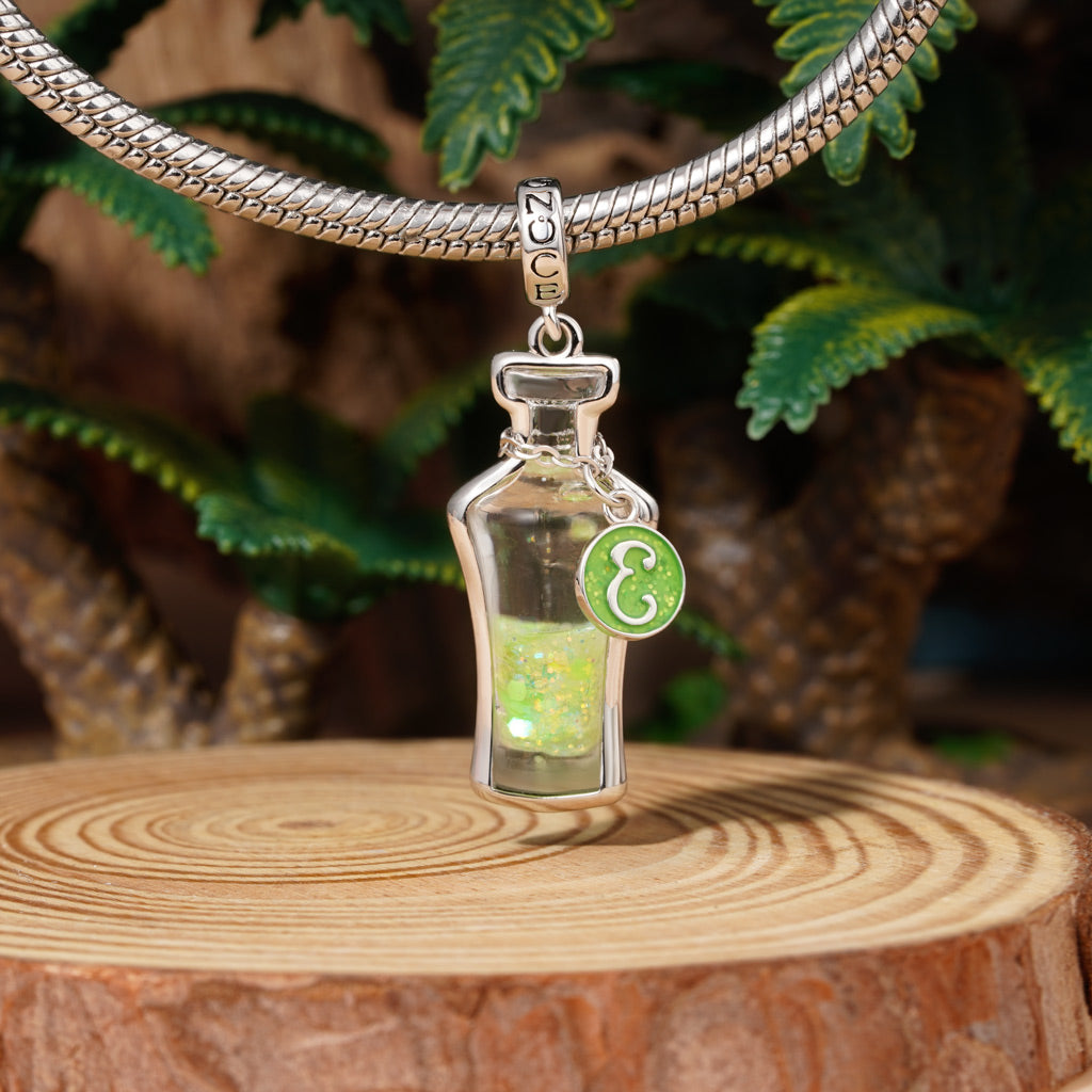 Gnoce Wicked Elphaba Glow-in-the-Dark Potion Pendant Dangle Charm_4