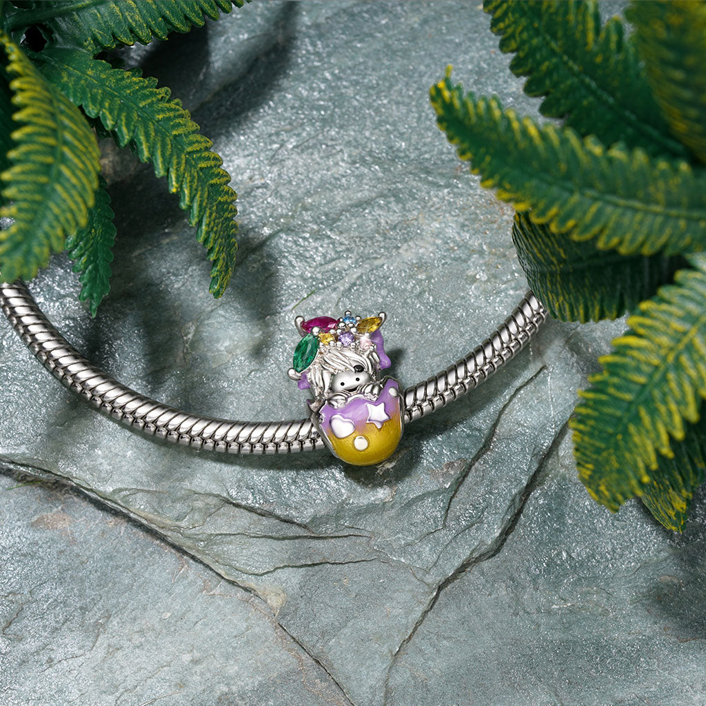 Gnoce Wreath Highland Cow Glow-in-the-Dark Easter Eggs Charm_4