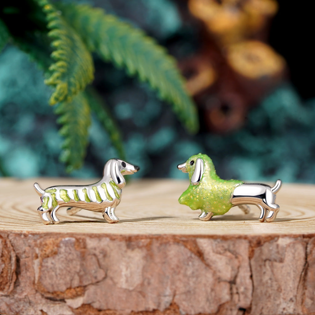 Gnoce Glow-in-the-Dark Dachshund Earrings Platinum-plated Silver Blend_4