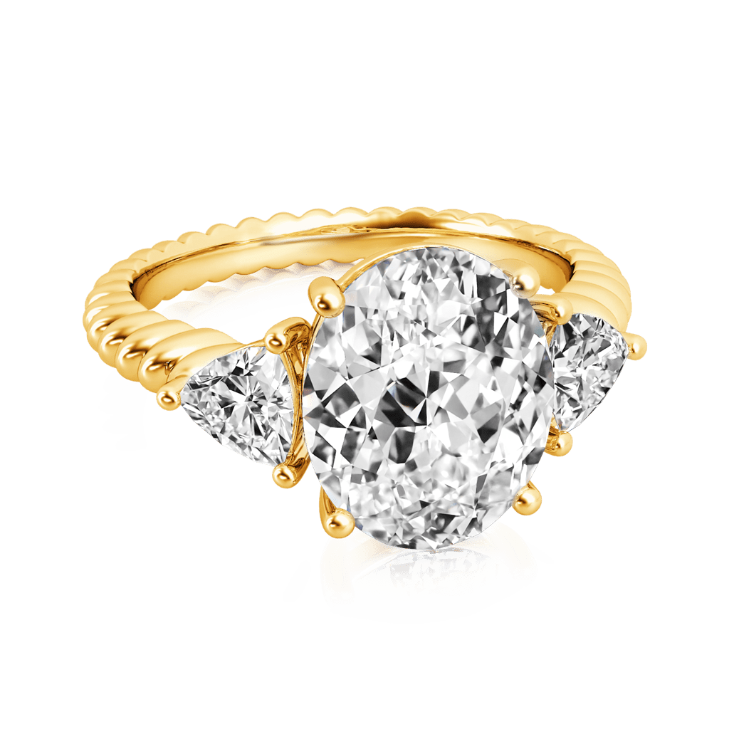 Gnoce Oval Three-stone Engagement Ring_3