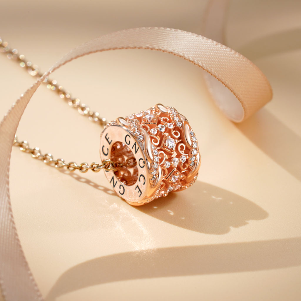 Gnoce Vintage Cross Twisted Drum Necklace_3