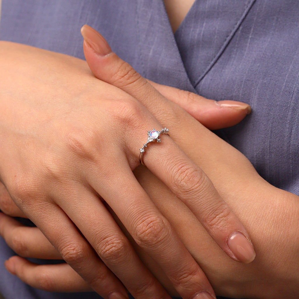 Gnoce Blue Fire Moonstone Ring Platinum-plated Silver Blend_4