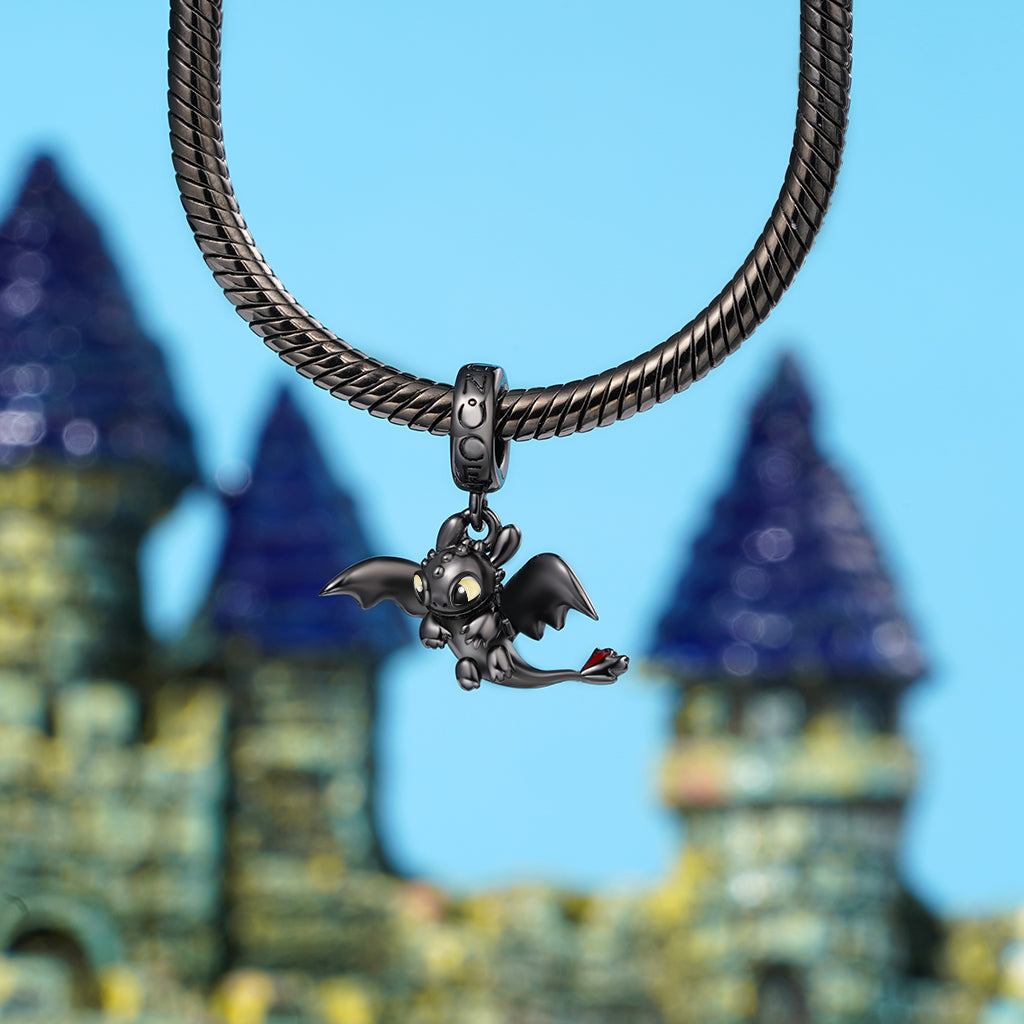 Gnoce How to Train Your Dragon Toothless Flapping Wings Pendant Dangle Charm_4