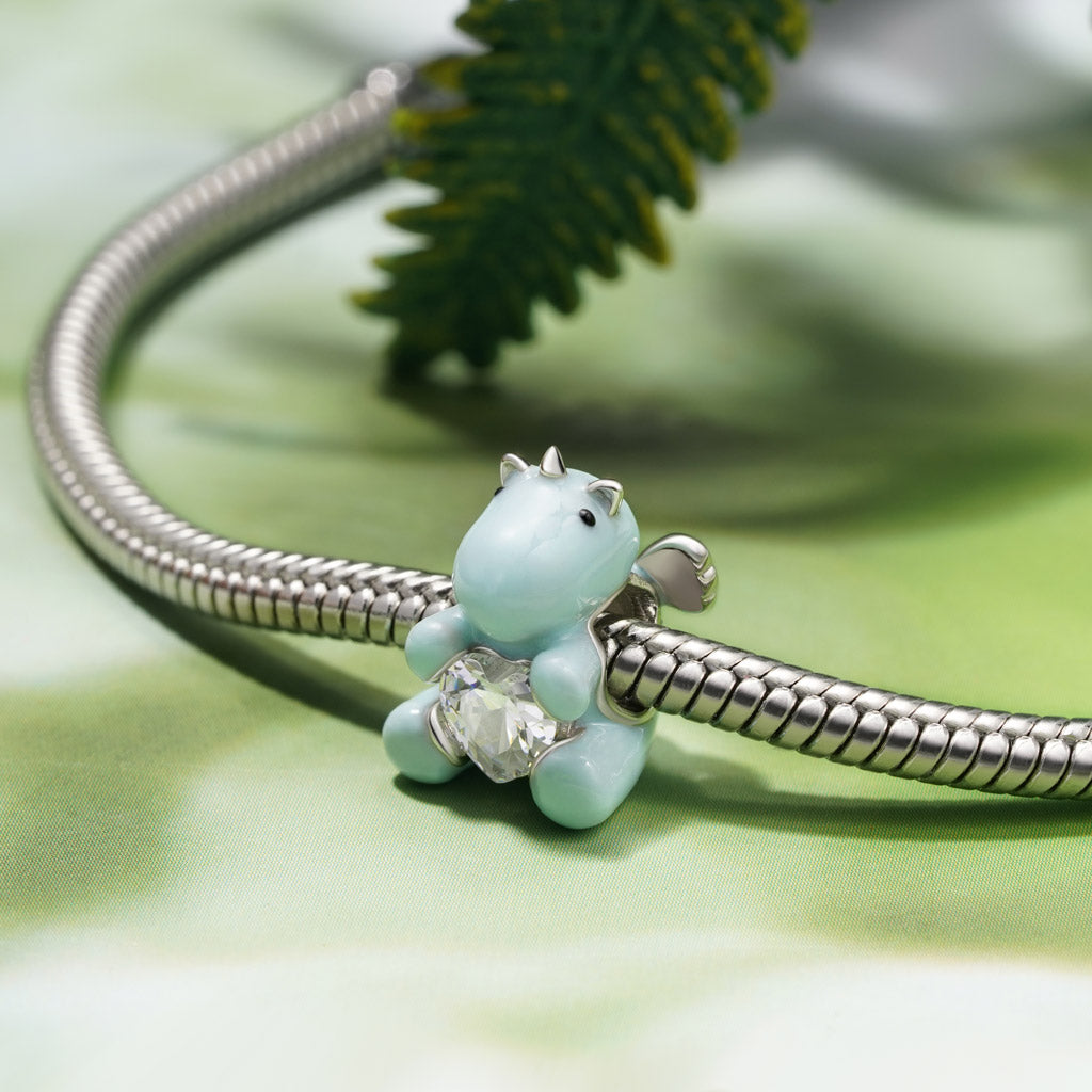 Gnoce Glow-in-the-Dark Unicorn Embraces Love Charm Platinum-plated Silver Blend_5
