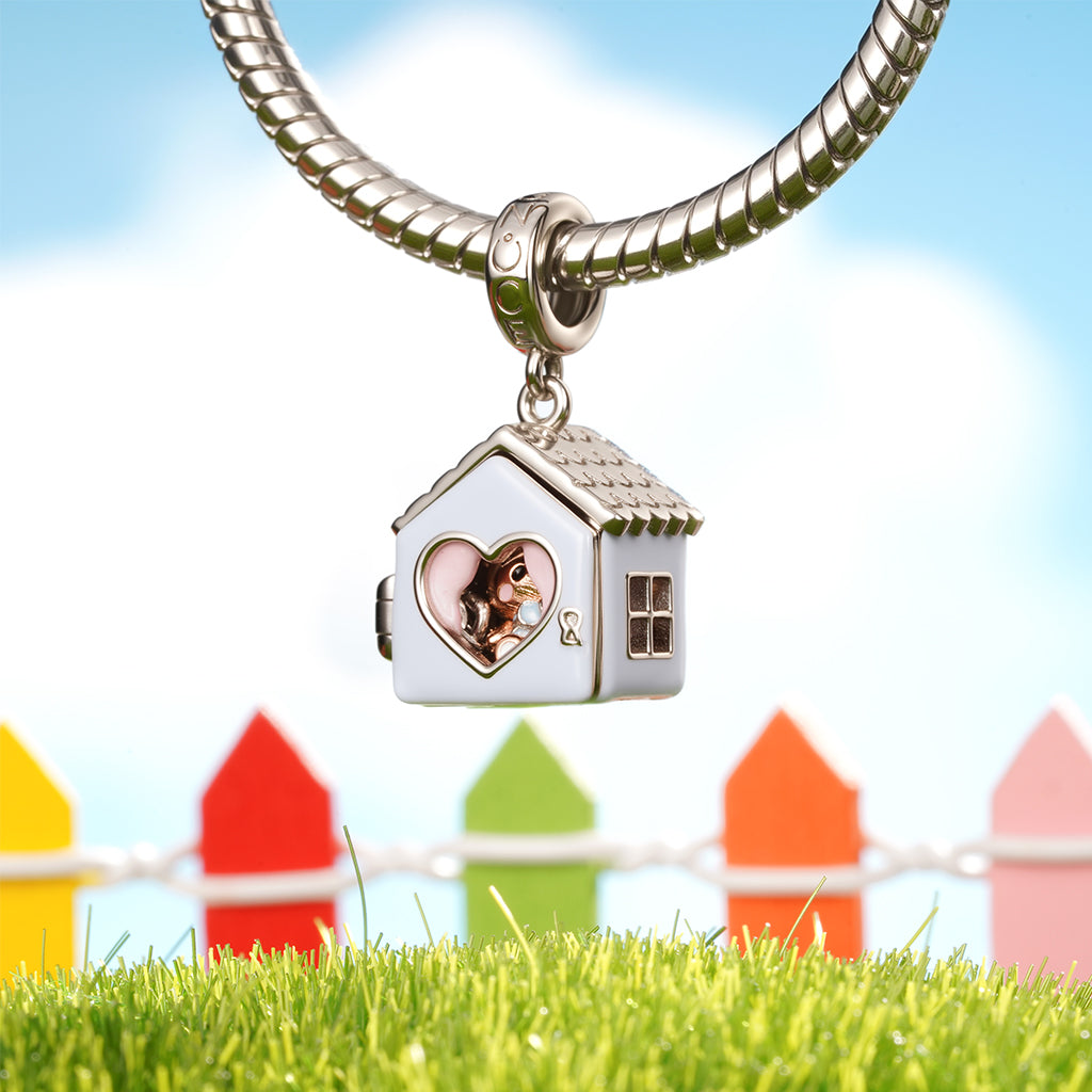 Teddie in a House Pendant_4