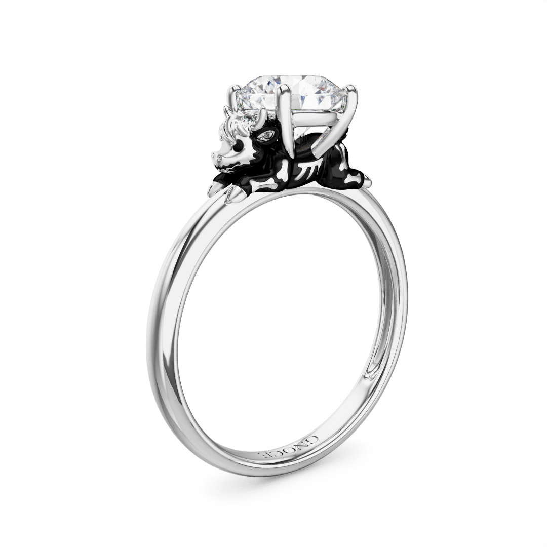 Gnoce Skeleton Highland Cow Embraces Moissanite Round Cut Ring_1