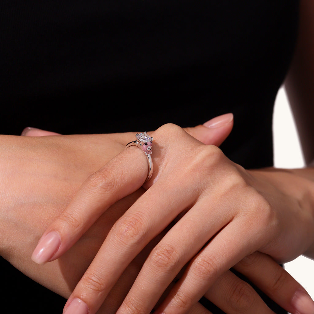 Gnoce Jinx Monster Embraces Moissanite Round Cut Ring_8