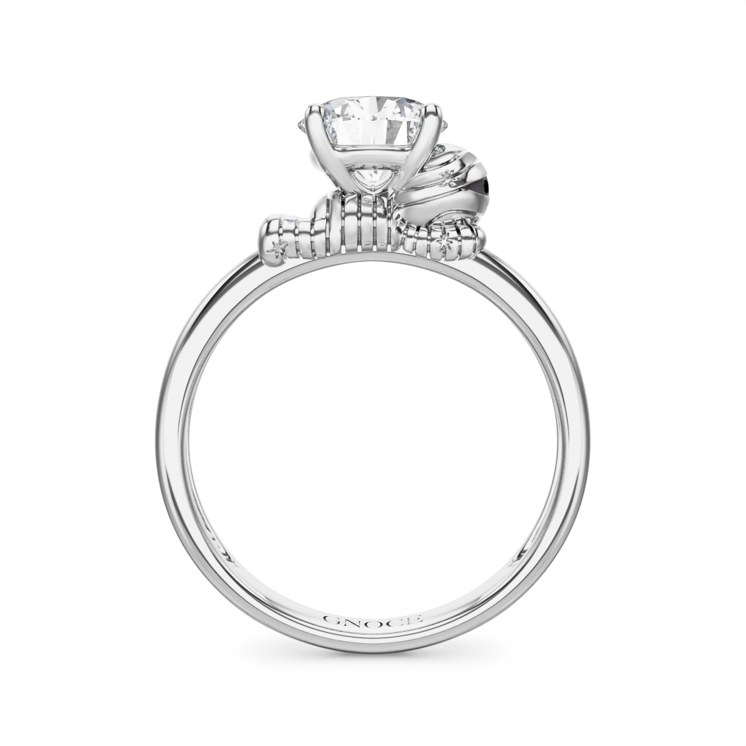 Gnoce Mummy Embraces Moissanite Round Cut Ring_4