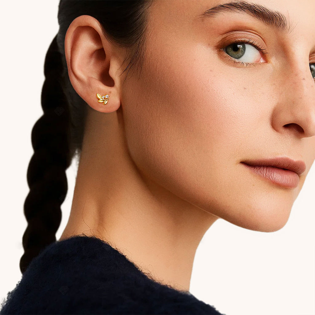 Gnoce 14K/10K Solid Gold Moissanite Leaf Stud Earrings_2