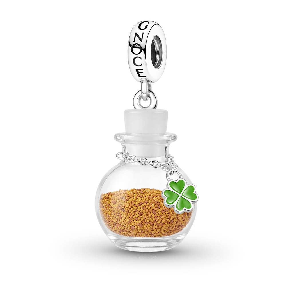 Gnoce Sprinkle Luck Four-Leaf Clover Pendant Dangle Charm_1