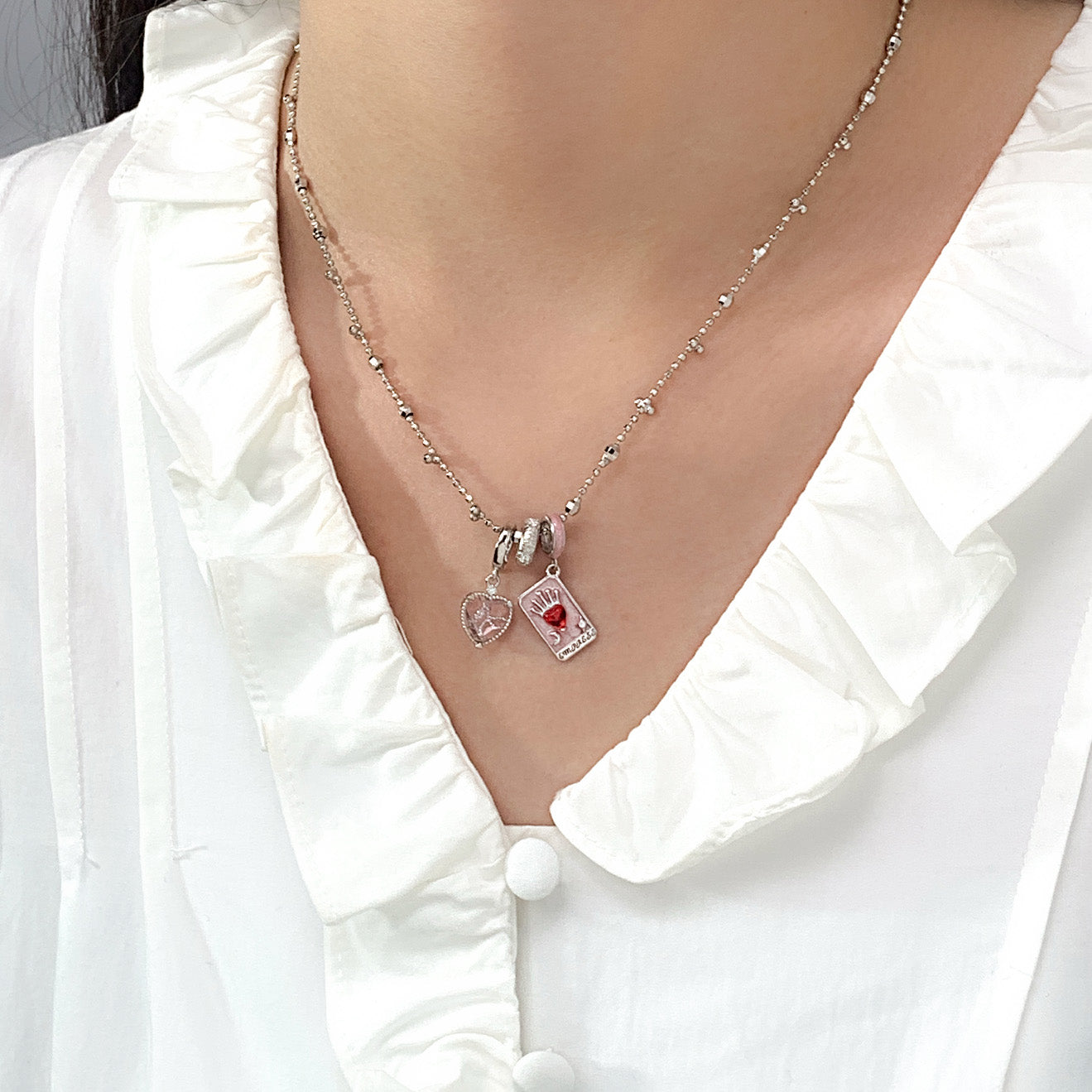 Gnoce Queen Tarot and Heart Charm Pendant Necklace Set_5