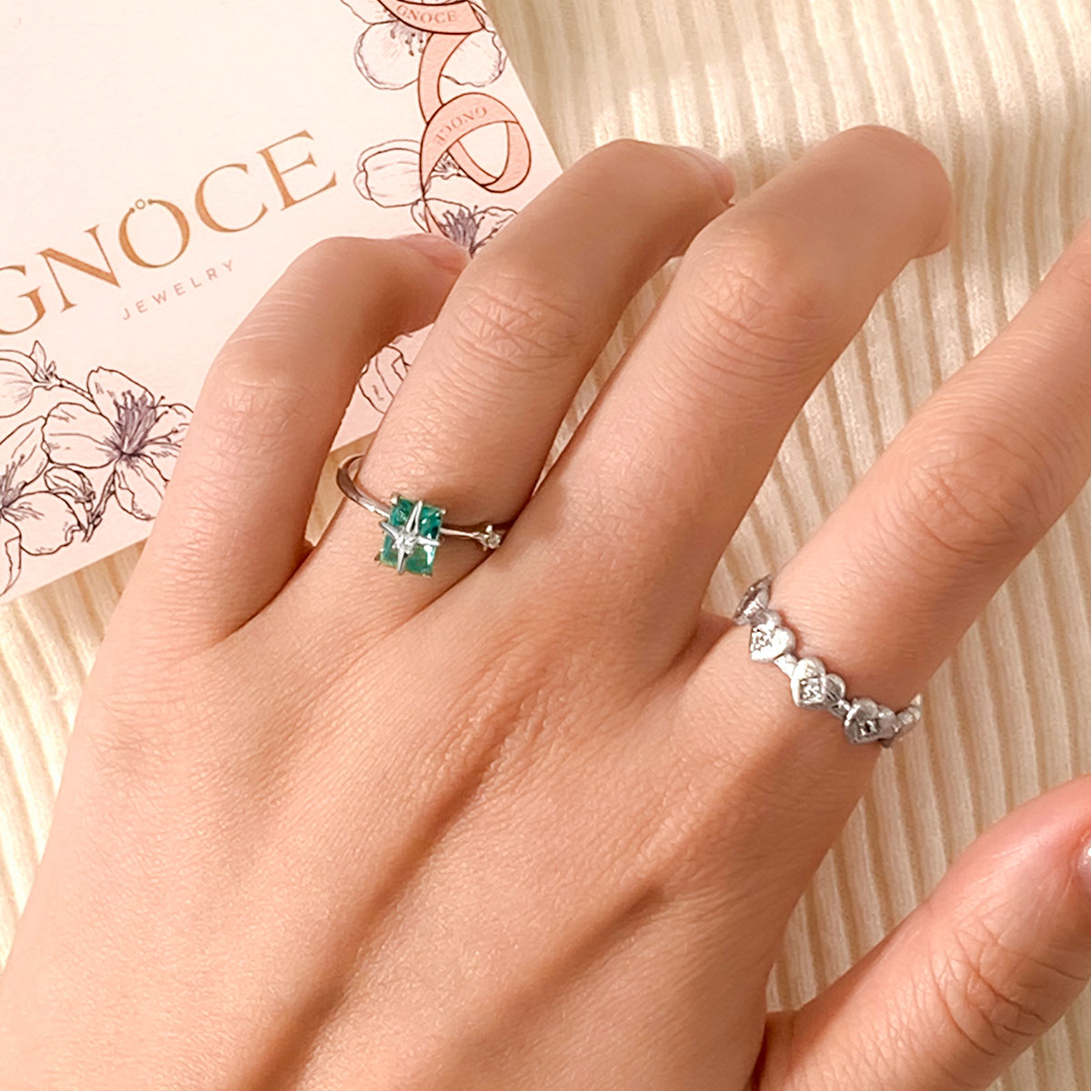 Gnoce Starburst Green Square Crystal Solitaire and Heart Ring Set_2