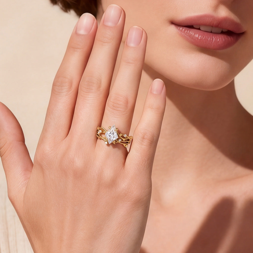 Gnoce Nature-Inspired Vines Kite-Cut Engagement Ring Set_2