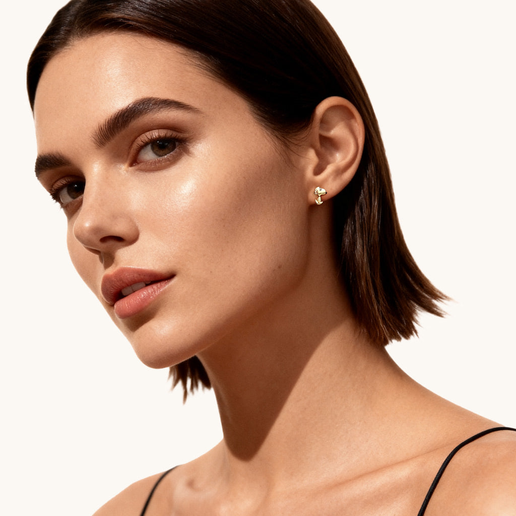 Gnoce Peanuts Snoopy Stud Earrings_3